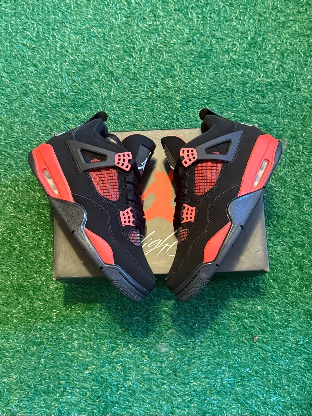 Air Jordan 4 Retro Red Thunder